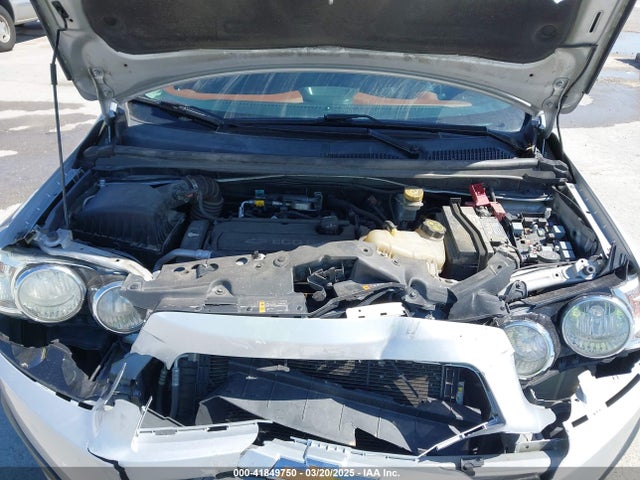 1G1JC5SH9F4155801 Chevrolet Sonic Lt Auto