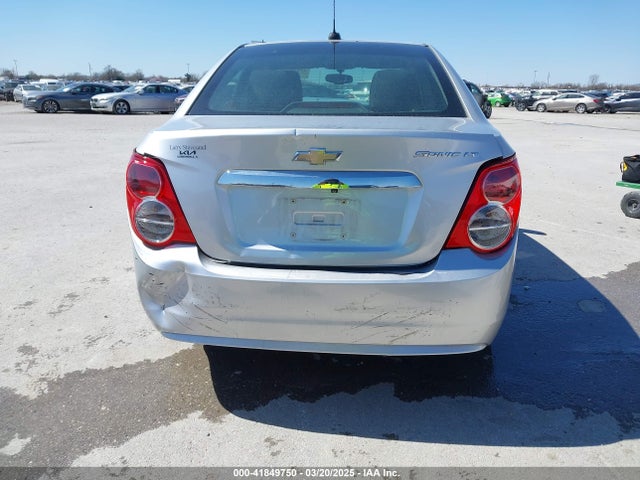 1G1JC5SH9F4155801 Chevrolet Sonic Lt Auto