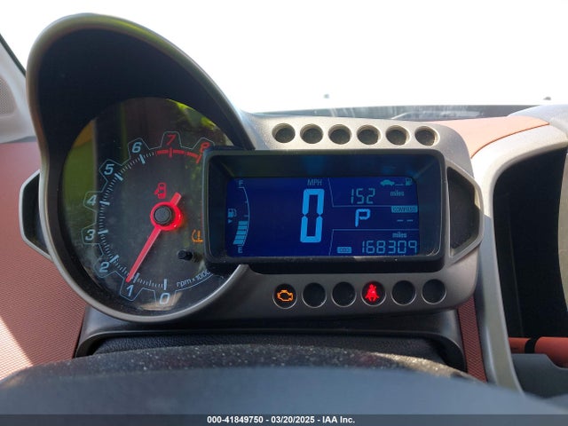 1G1JC5SH9F4155801 Chevrolet Sonic Lt Auto