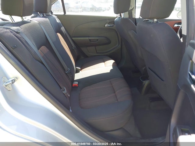 1G1JC5SH9F4155801 Chevrolet Sonic Lt Auto