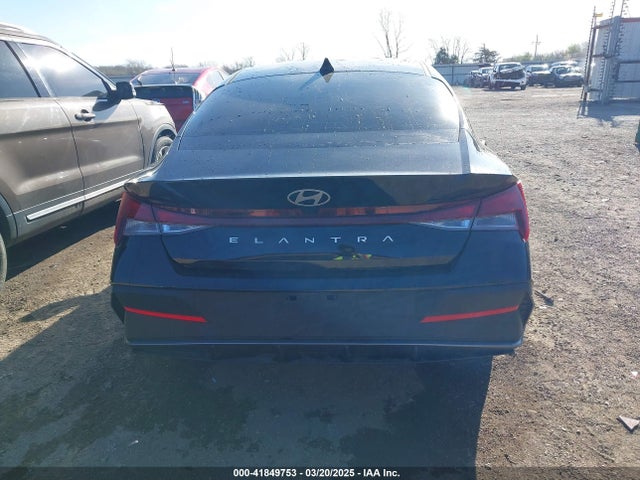 KMHLM4DG4RU760241 Hyundai ELANTRA SEL