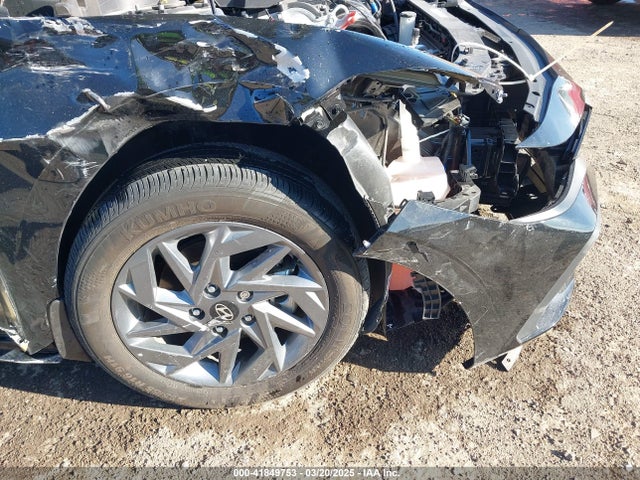 KMHLM4DG4RU760241 Hyundai ELANTRA SEL