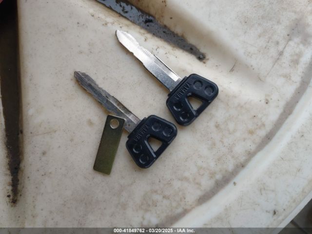 2016 YAMAHA YZFR1S JYARN42E3GA001328 Photo 10