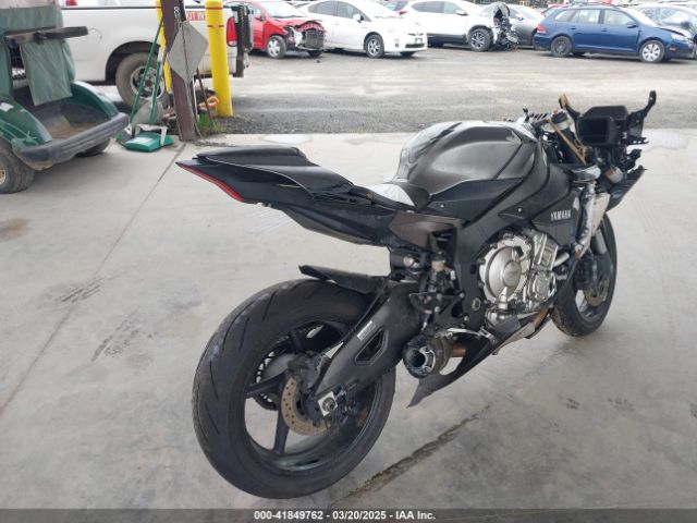 2016 YAMAHA YZFR1S JYARN42E3GA001328 Photo 3