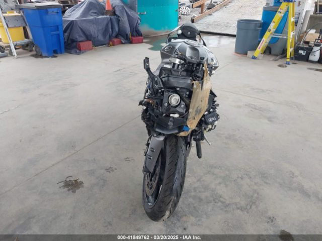 2016 YAMAHA YZFR1S JYARN42E3GA001328 Photo 4