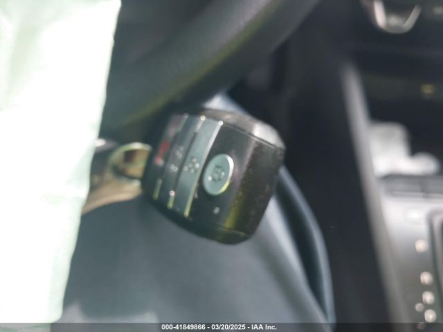 3KPA25AD0PE525624 KIA Rio 5-door S