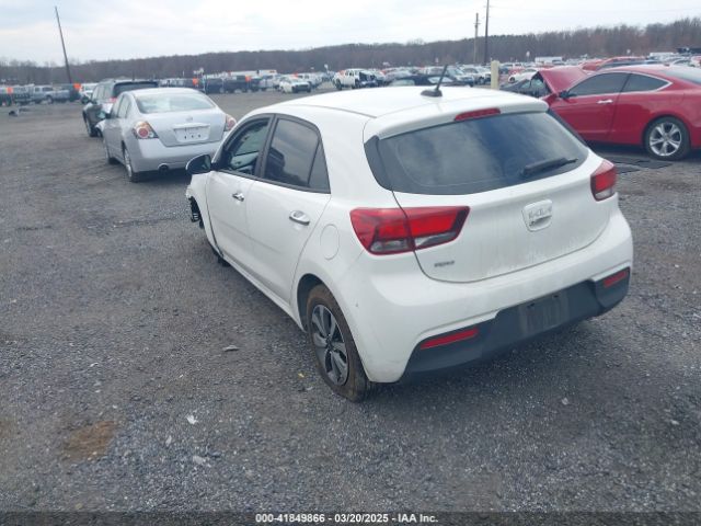3KPA25AD0PE525624 KIA Rio 5-door S