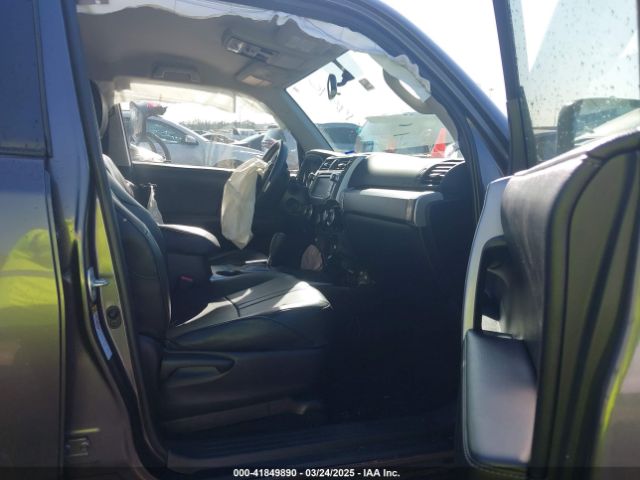 JTEZU5JR0E5075650 Toyota 4RUNNER SR5