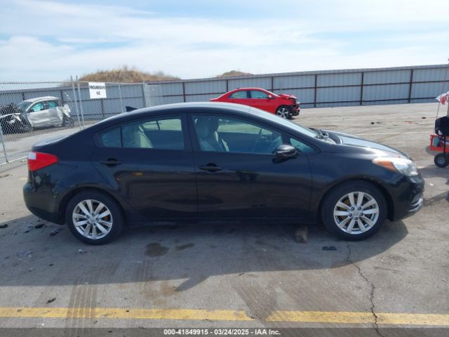 KNAFX4A64G5504271 KIA FORTE LX