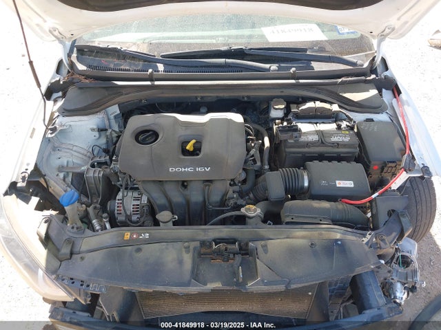 5NPD84LF6JH360637 Hyundai Elantra Value Edition