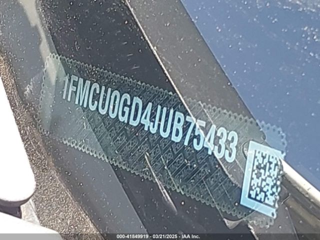 1FMCU0GD4JUB75433 Ford ESCAPE SE