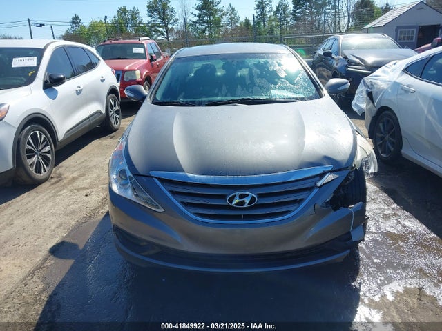 5NPEB4AC1EH834126 Hyundai SONATA GLS