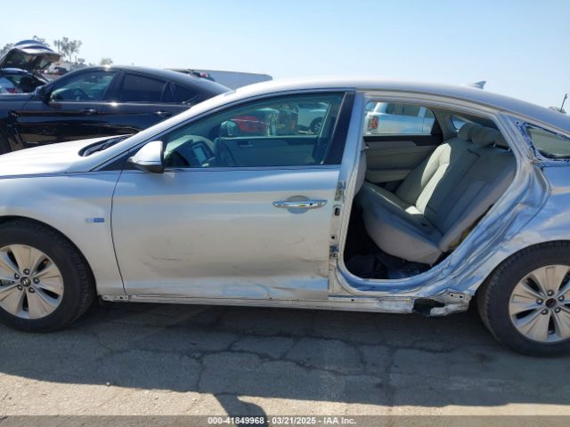 KMHE24L37KA090401 Hyundai Sonata Hybrid Se