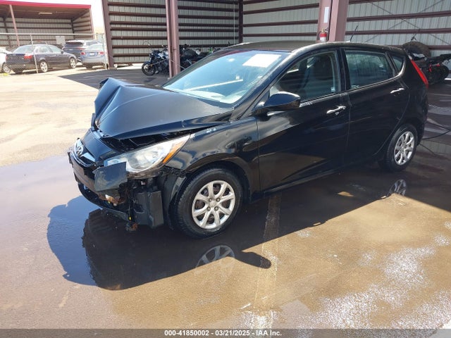 Hyundai ACCENT GS 2014 KMHCT5AE4EU181109 Image 2