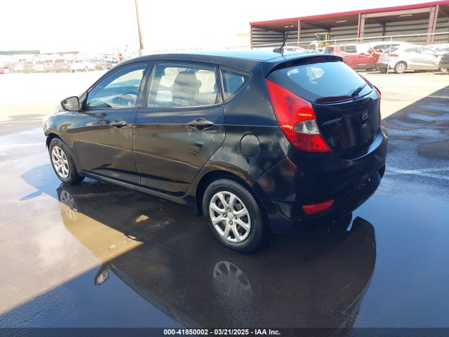 Hyundai ACCENT GS 2014 KMHCT5AE4EU181109 Image 3