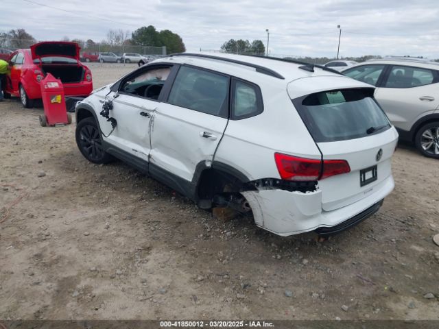 3VVDX7B26PM338533 Volkswagen Taos 1.5t S