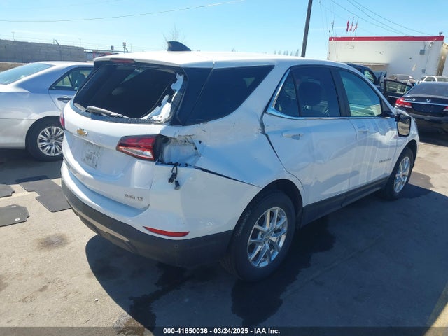 3GNAXUEV6NL146013 Chevrolet Equinox Awd Lt
