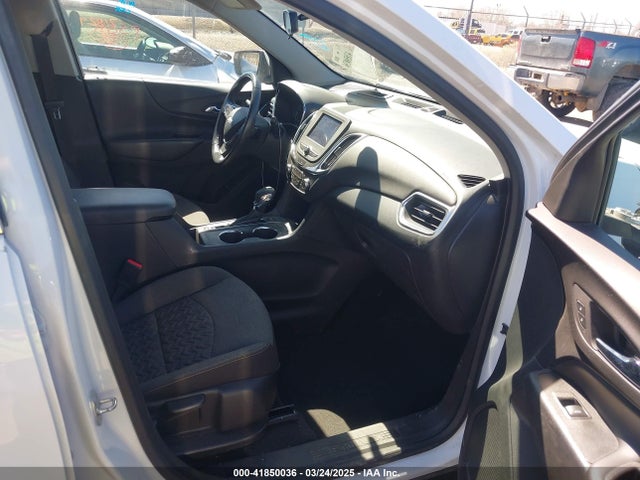3GNAXUEV6NL146013 Chevrolet Equinox Awd Lt