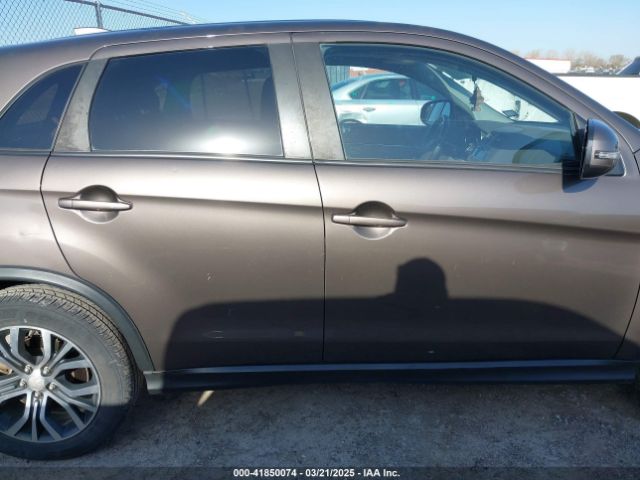 JA4AP3AU6HZ069361 Mitsubishi Outlander Sport 2.0 Es
