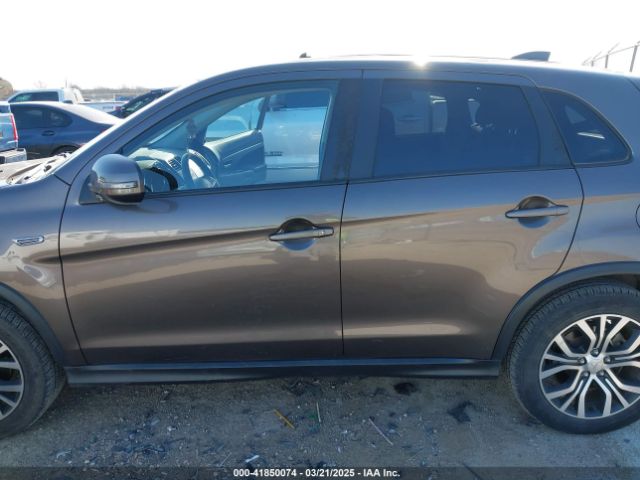 JA4AP3AU6HZ069361 Mitsubishi Outlander Sport 2.0 Es