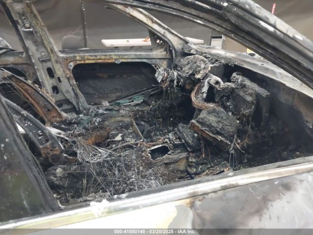 2014 MERCEDES-BENZ C 250 WDDGF4HB2EG195520 Photo 4