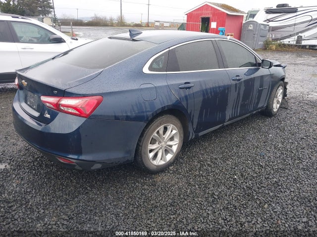 1G1ZD5ST4LF079425 Chevrolet Malibu Fwd Lt