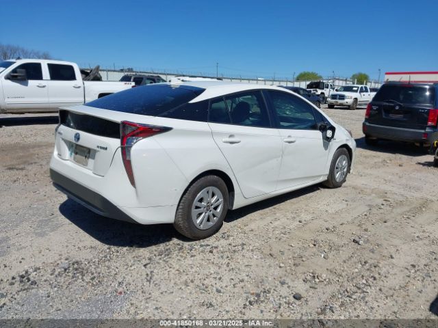 JTDKBRFU8J3070976 Toyota Prius One