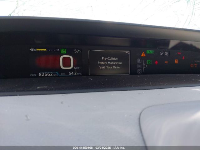 JTDKBRFU8J3070976 Toyota Prius One