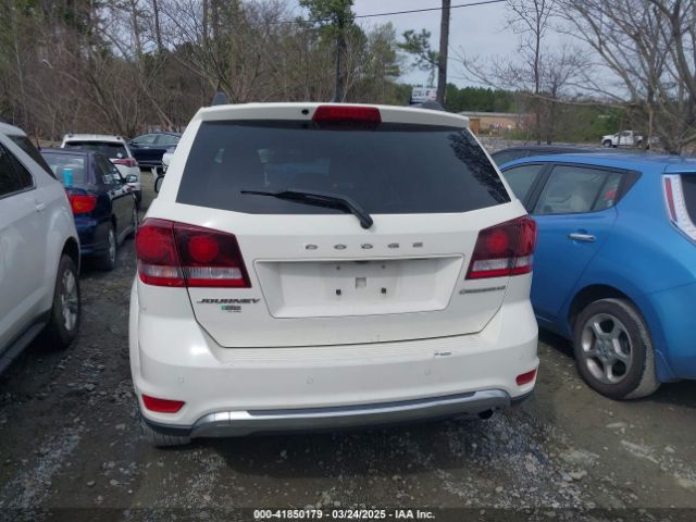 3C4PDCGB8LT272525 Dodge Journey Crossroad