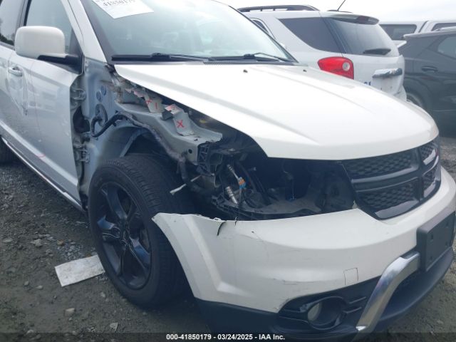 3C4PDCGB8LT272525 Dodge Journey Crossroad