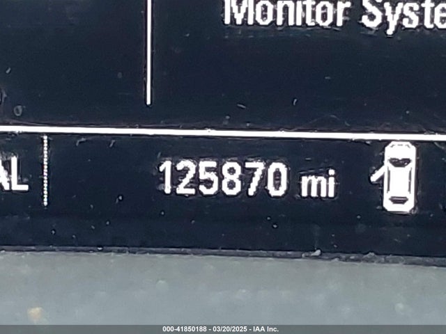1GKKNLLAXHZ262541 GMC Acadia Sle-2