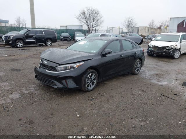 3KPF24AD8PE662939 KIA Forte Lxs