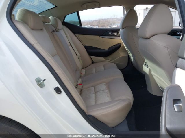 2017 NISSAN MAXIMA 1N4AA6AP7HC383385 Photo 7