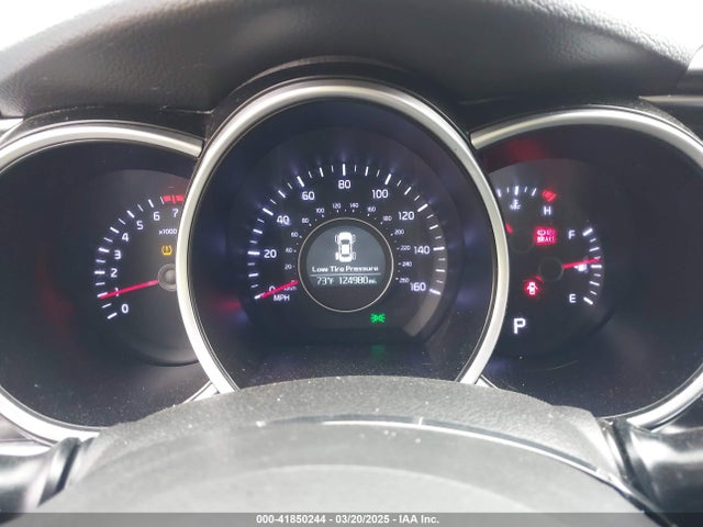 5XXGM4A75FG500233 KIA Optima Lx