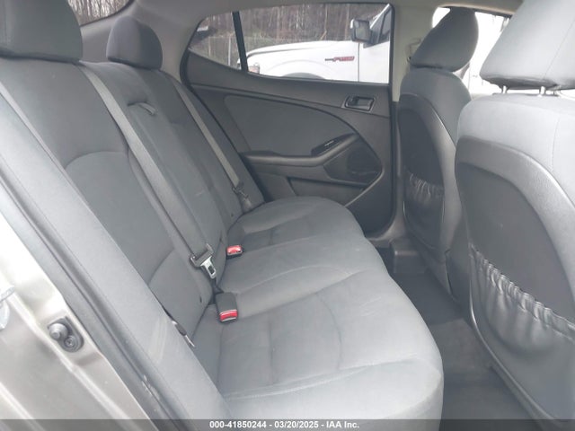 5XXGM4A75FG500233 KIA Optima Lx