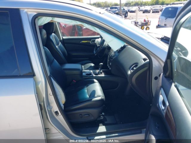 5N1AR2MN8FC671897 Nissan Pathfinder Sl