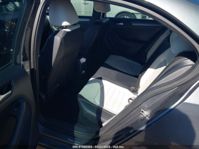 3VWD17AJ1GM286511 Volkswagen Jetta 1.8t Sport