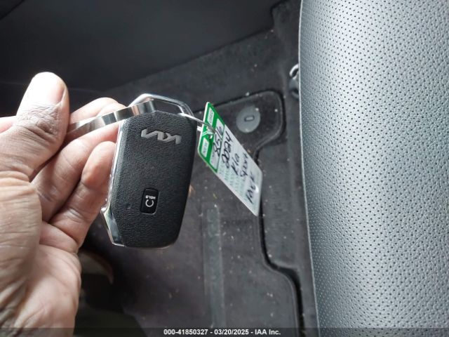 5XYK33DF0RG232671 KIA Sportage Ex