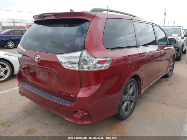 5TDXZ3DC4JS961452 Toyota Sienna Se 8 Passenger
