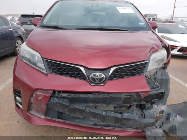 5TDXZ3DC4JS961452 Toyota Sienna Se 8 Passenger