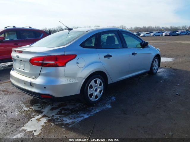 1FADP3E2XGL366085 Ford FOCUS S