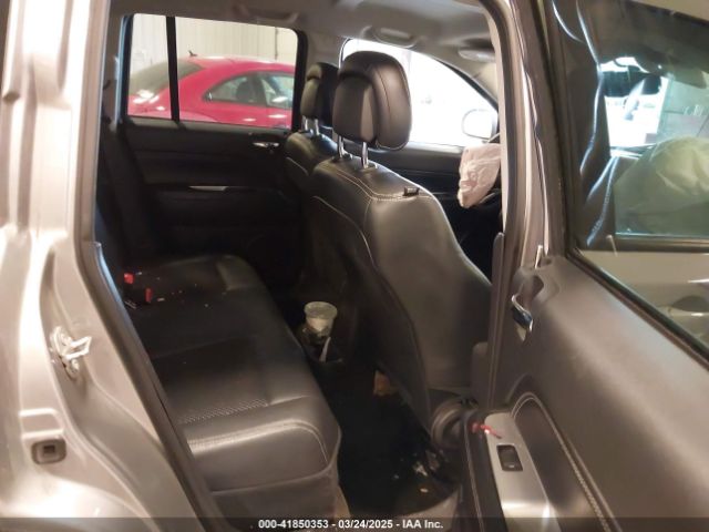 1C4NJDEBXGD637792 Jeep Compass Latitude