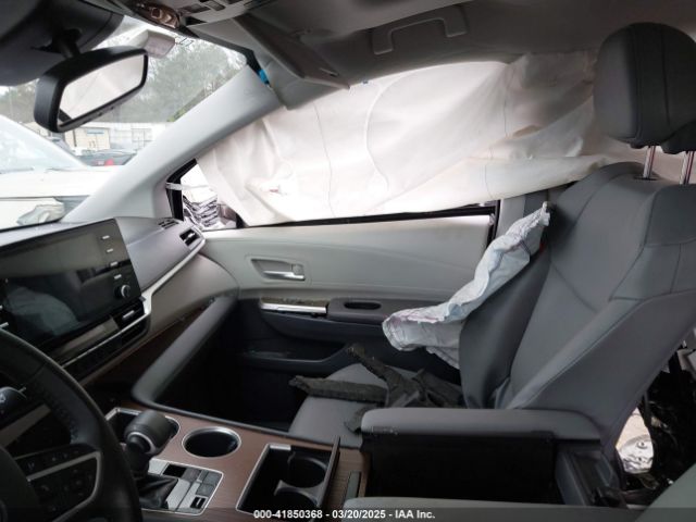 2023 TOYOTA SIENNA 5TDYSKFC8PS074090 Photo 4