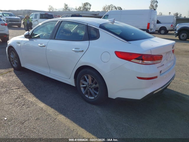 5XXGT4L39KG354457 KIA Optima Lx