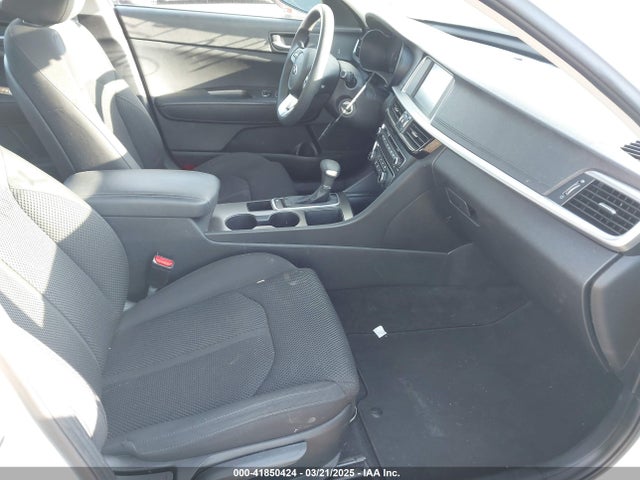 5XXGT4L39KG354457 KIA Optima Lx