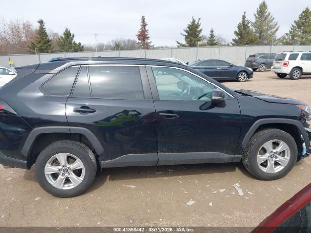 2T3P1RFV8LC061598 Toyota Rav4 Xle