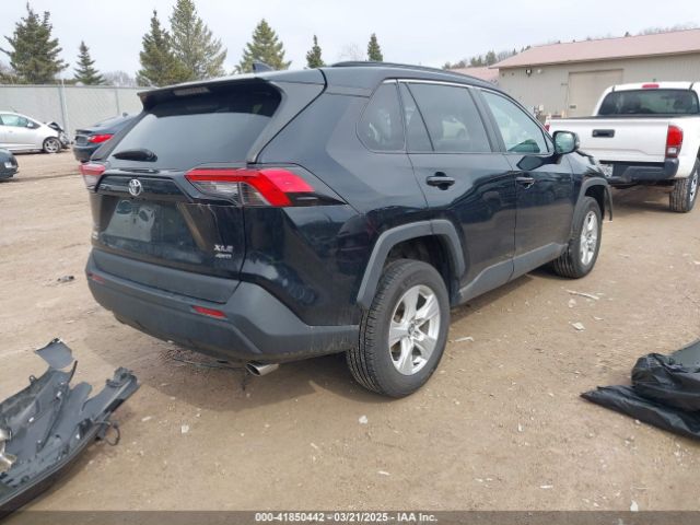 2T3P1RFV8LC061598 Toyota Rav4 Xle
