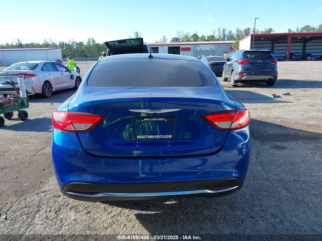 Chrysler 200 Limited 2015 1C3CCCAB5FN729682 Image 16