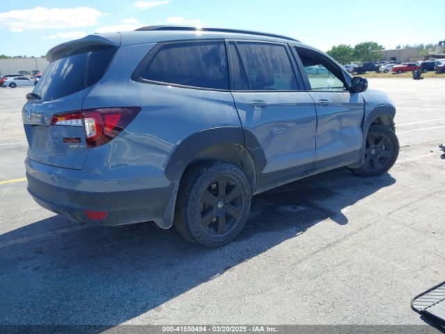 5FNYF6H88NB060695 Honda Pilot Awd Trailsport