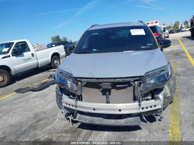5FNYF6H88NB060695 Honda Pilot Awd Trailsport